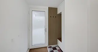 von_poll_real_estate_property_25212026_image_2