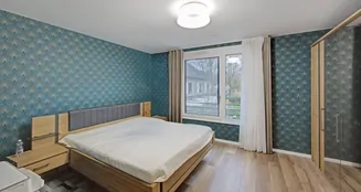 von_poll_real_estate_property_25212026_image_8