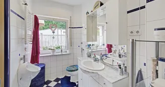 von_poll_real_estate_property_X25212016X_image_6