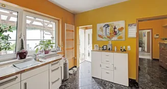 von_poll_real_estate_property_X25212016X_image_0