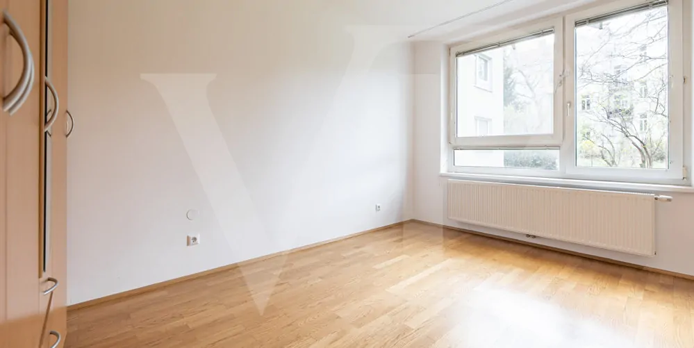 Geräumige  4-Zimmer Wohnung mit großem Gemeinschaftsgarten - Nähe Pfarrwirt