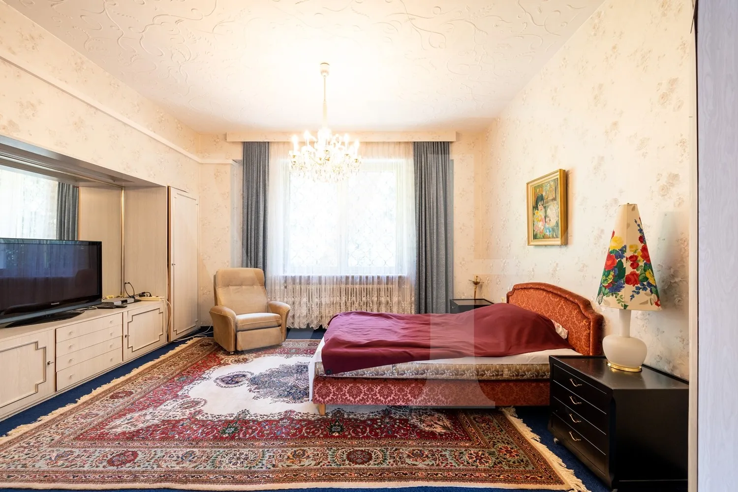 Villa mit Abbruchbewilligung in absoluter Grünlage Dornbachs