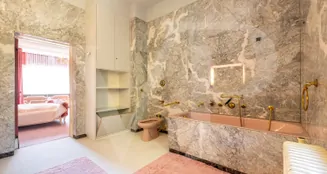 von_poll_real_estate_property_2023344071_image_44