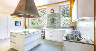 von_poll_real_estate_property_2023344071_image_19