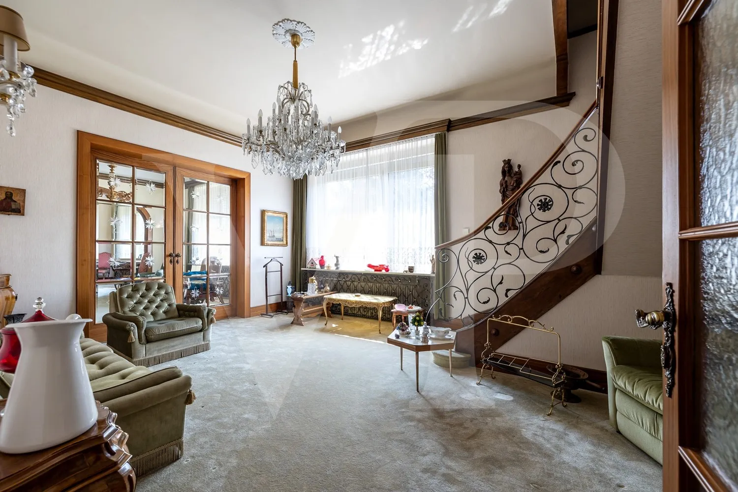 Villa mit Abbruchbewilligung in absoluter Grünlage Dornbachs