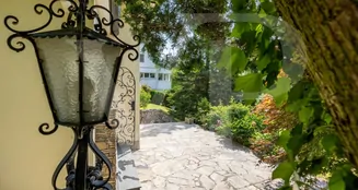 von_poll_real_estate_property_2023344071_image_15