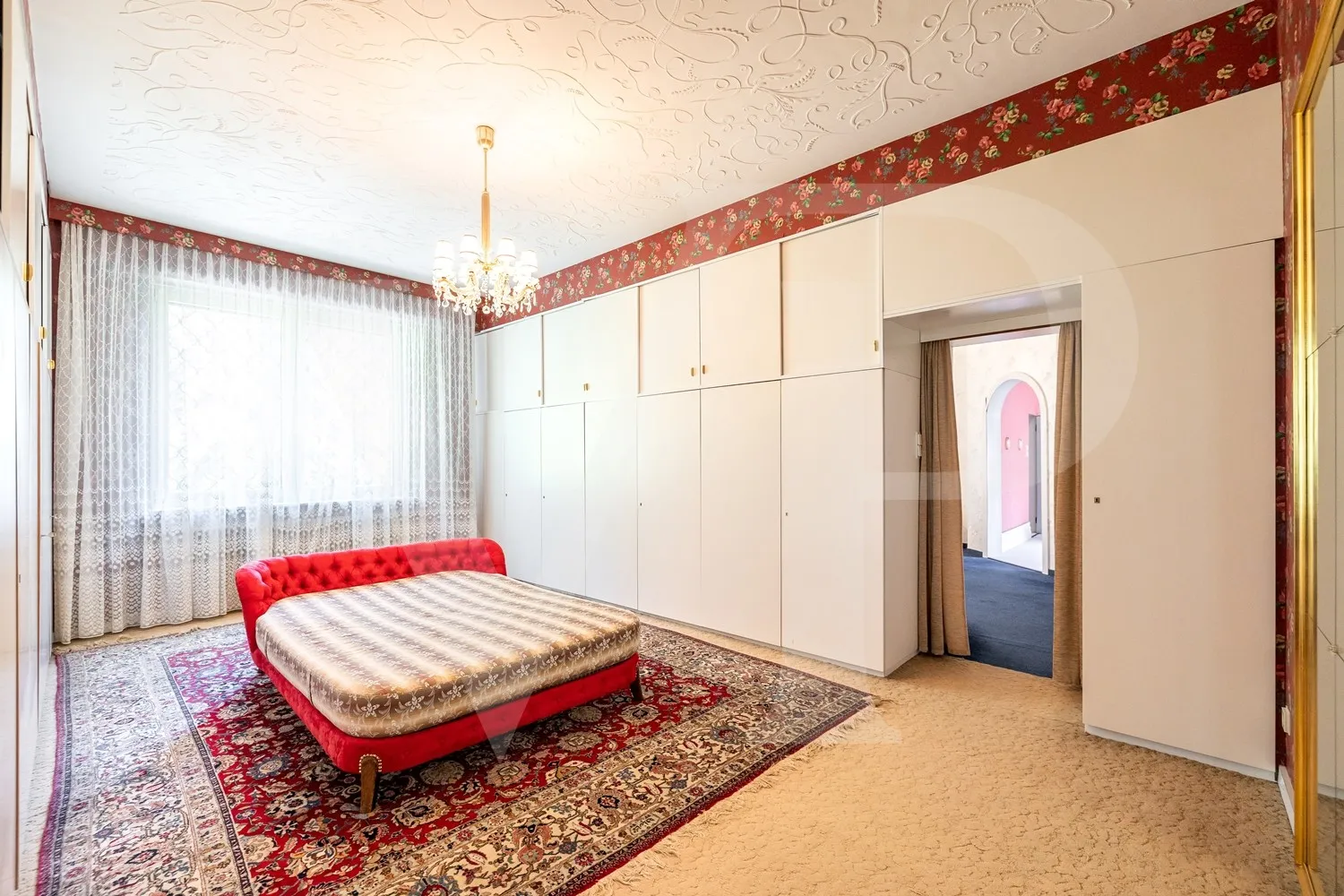 Villa mit Abbruchbewilligung in absoluter Grünlage Dornbachs