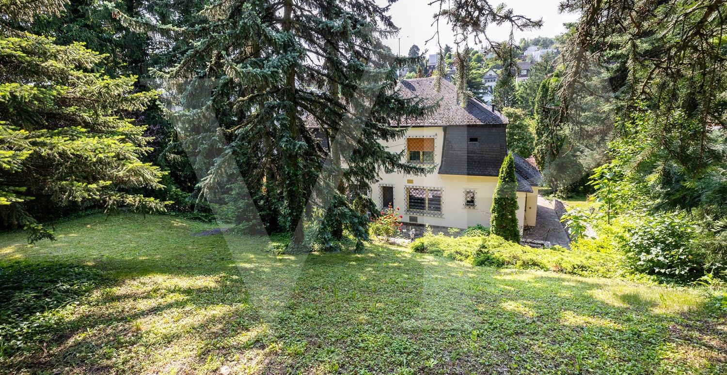 Villengrundstück mit Potential in wunderbarer Lage  von Dornbach