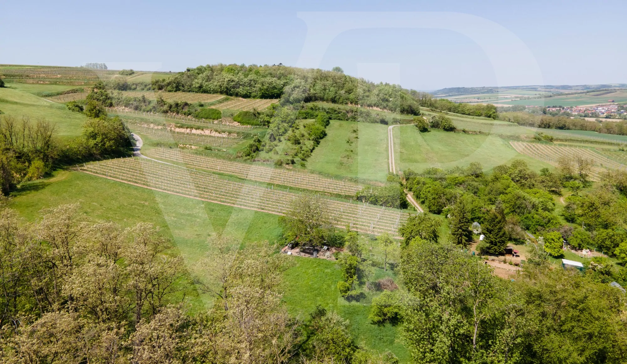 "Villenprojekt" mit 8700 m² Grundstück und absoluter Ruhe und Diskretion