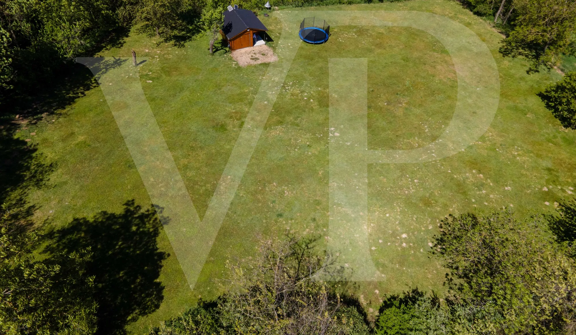 "Villenprojekt" mit 8700 m² Grundstück und absoluter Ruhe und Diskretion