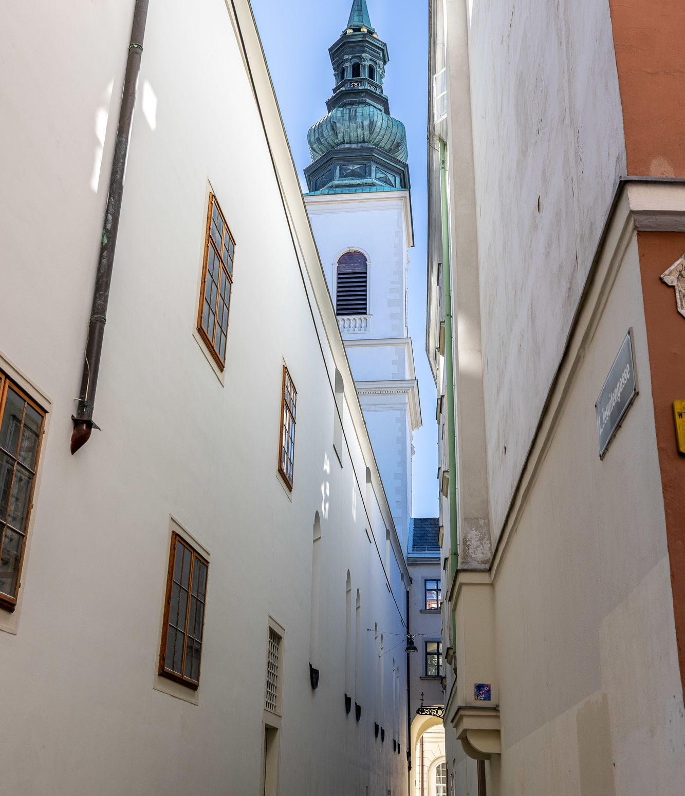 Großzügig geschnittenes Wohnjuwel in der historischen Wiener Innenstadt