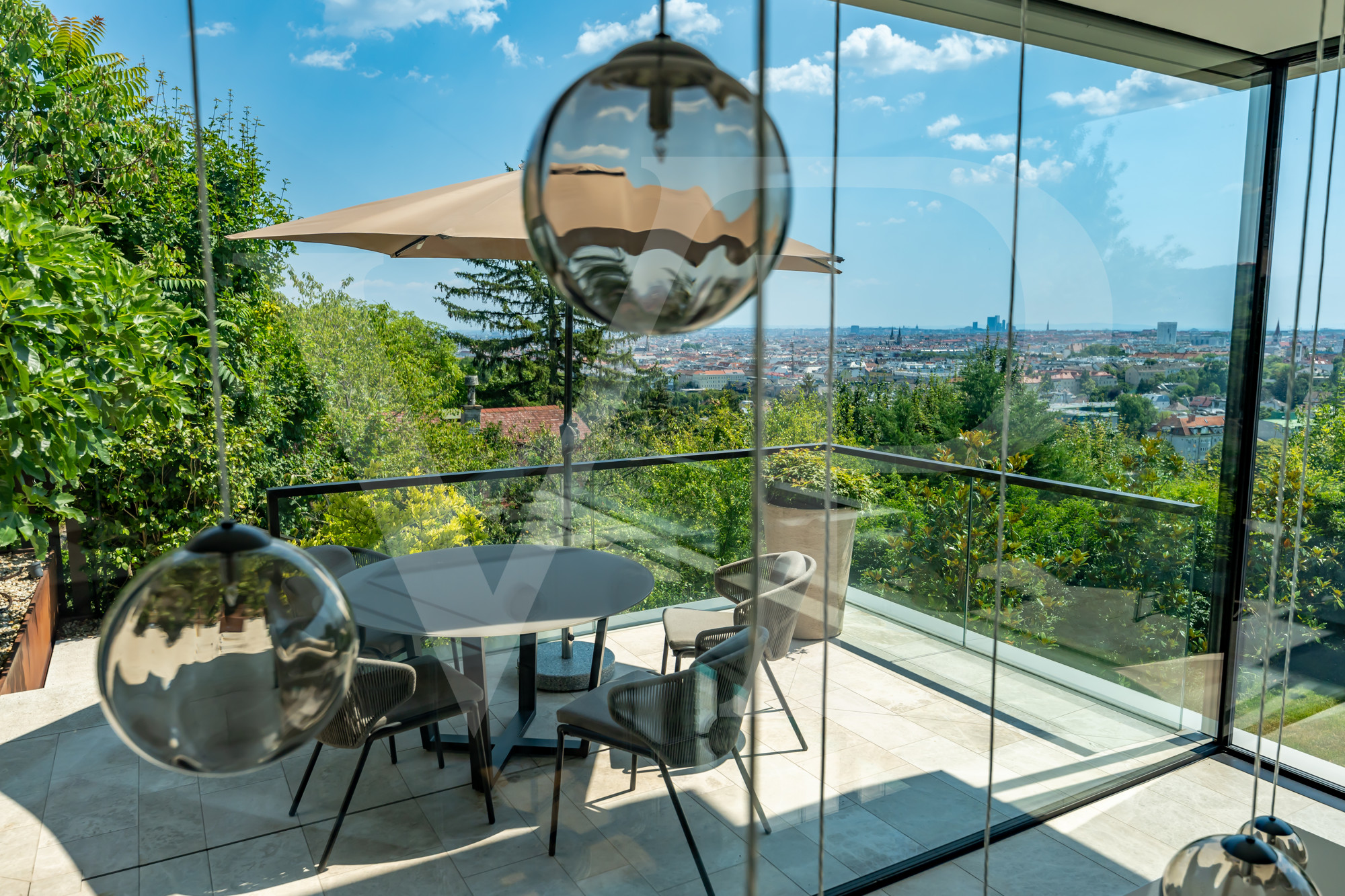 Luxusdomizil mit Blick über Wien in Top-Ruhelage