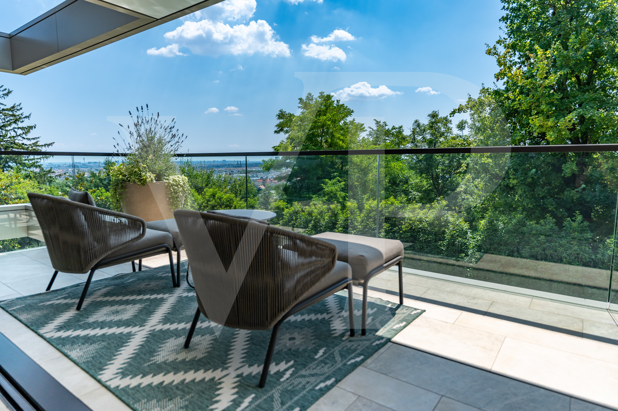Luxusdomizil mit Blick über Wien in Top-Ruhelage