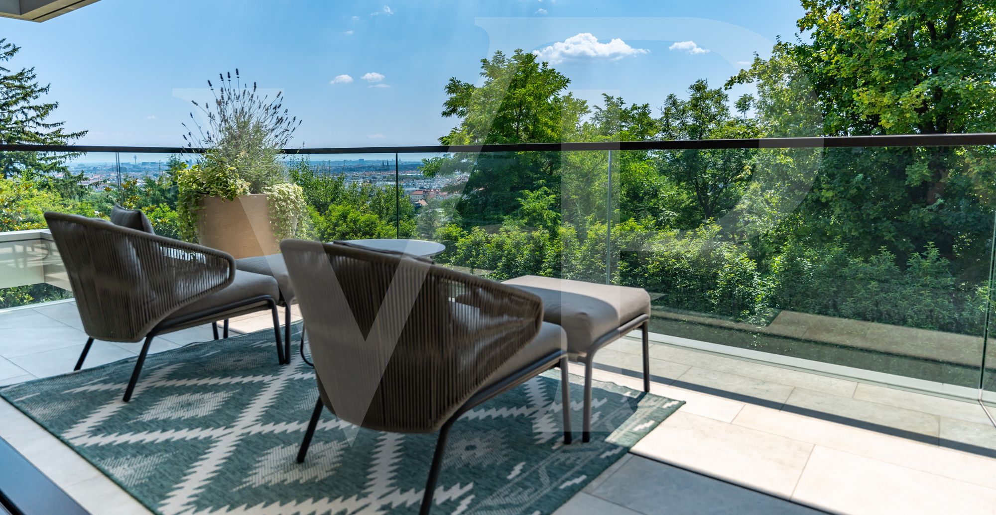 Luxusdomizil mit Blick über Wien in Top-Ruhelage