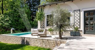 von_poll_real_estate_property_20253441016_image_0
