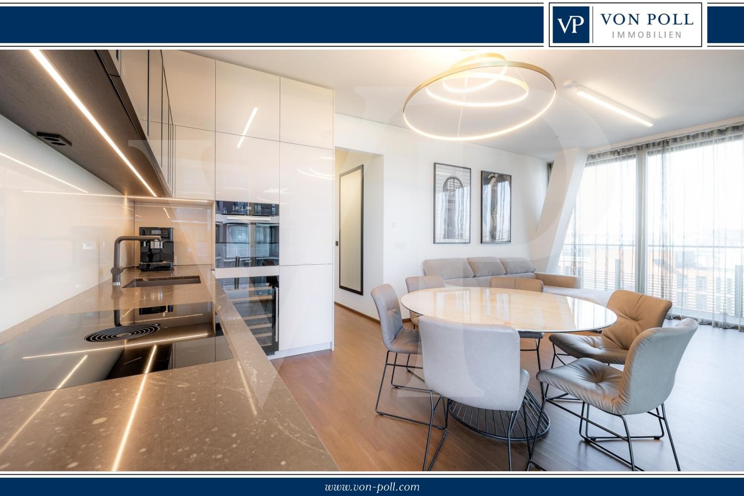 Designer Apartment im 11. Stock des Triiiple Towers – Lifestyle mit Aussicht