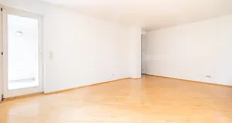 von_poll_real_estate_property_2025344504_image_4