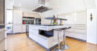 von_poll_real_estate_property_20253441012_image_7