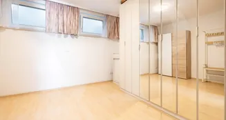 von_poll_real_estate_property_20253445010_image_17