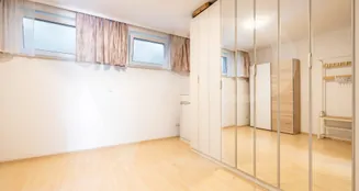 von_poll_real_estate_property_20253445010_image_17