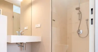 von_poll_real_estate_property_20253447015_image_24