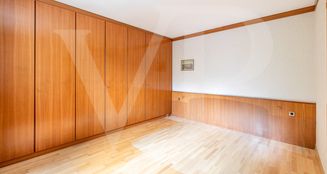 von_poll_real_estate_property_20253441040_image_7