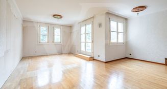 von_poll_real_estate_property_20253441040_image_0