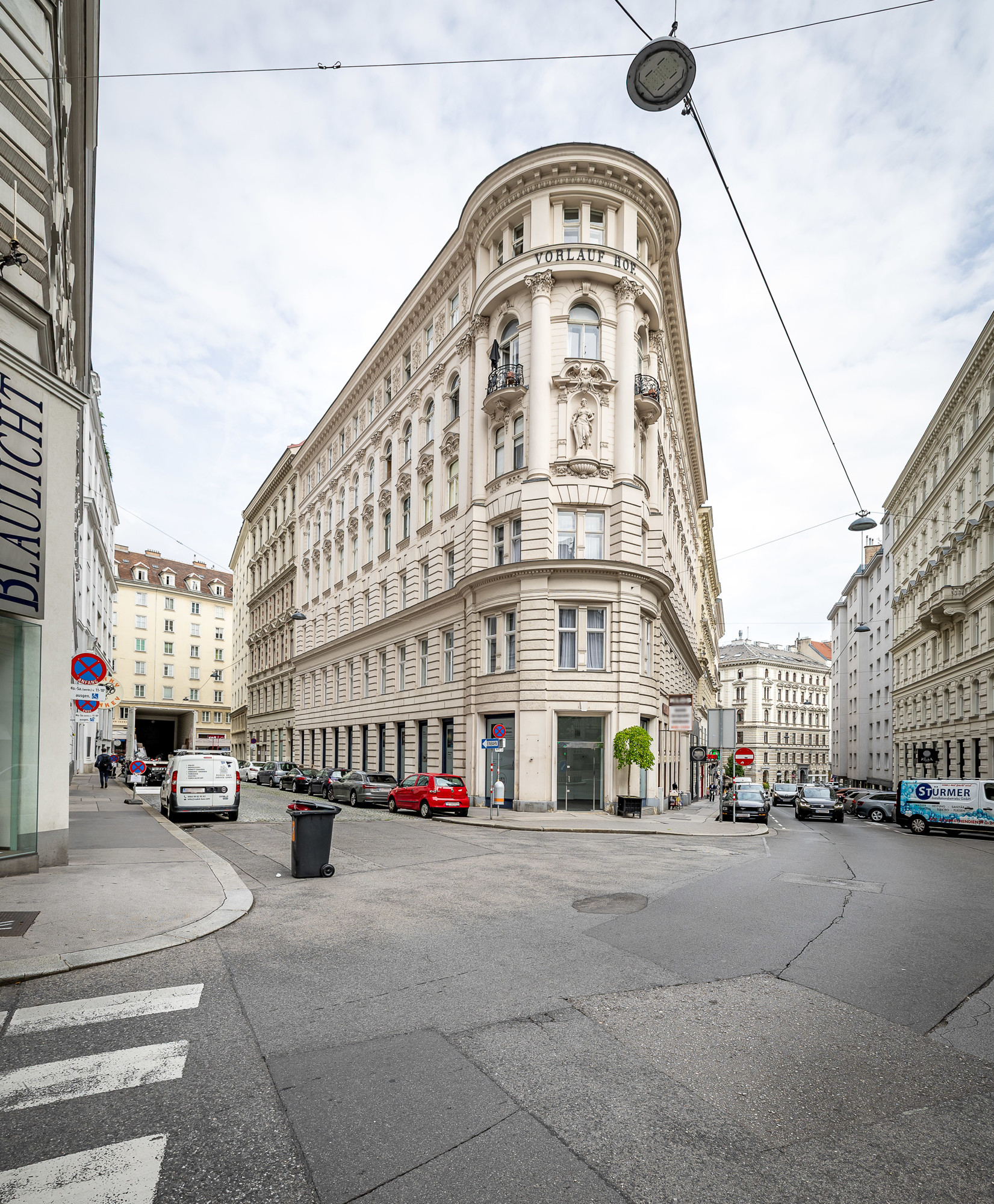 Saniertes Büro im Herzen der Stadt