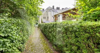 von_poll_real_estate_property_20253441051_image_11