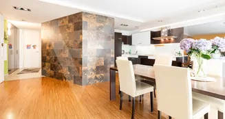 von_poll_real_estate_property_2025334520_image_3