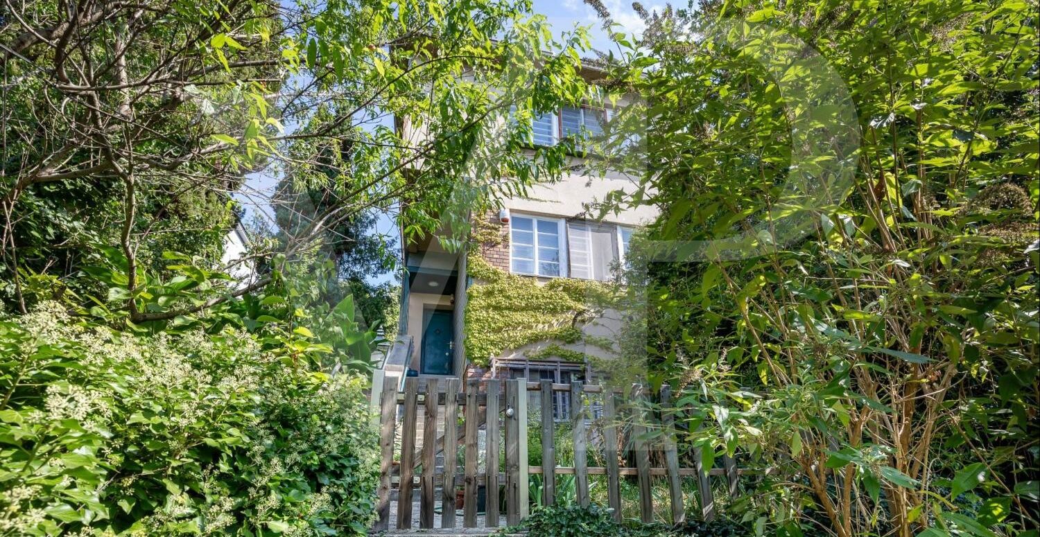Villa in Döblinger Bestlage mit viel Potenzial