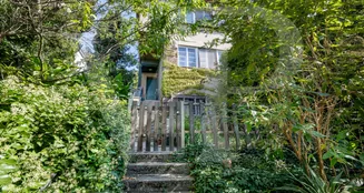 von_poll_real_estate_property_20253441019_image_1