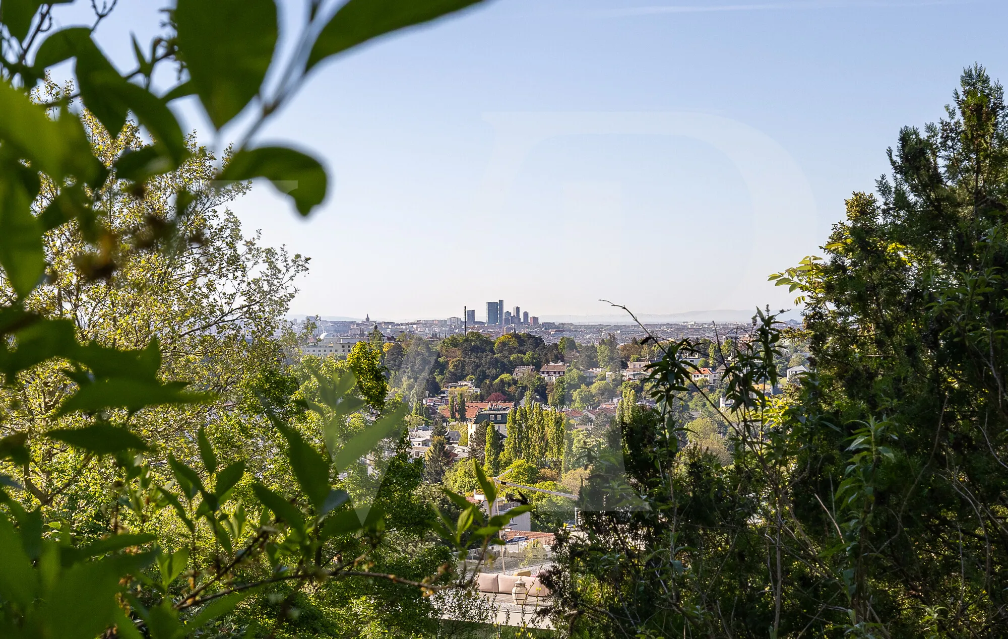 Villa idéalement située à Döbling avec un fort potentiel