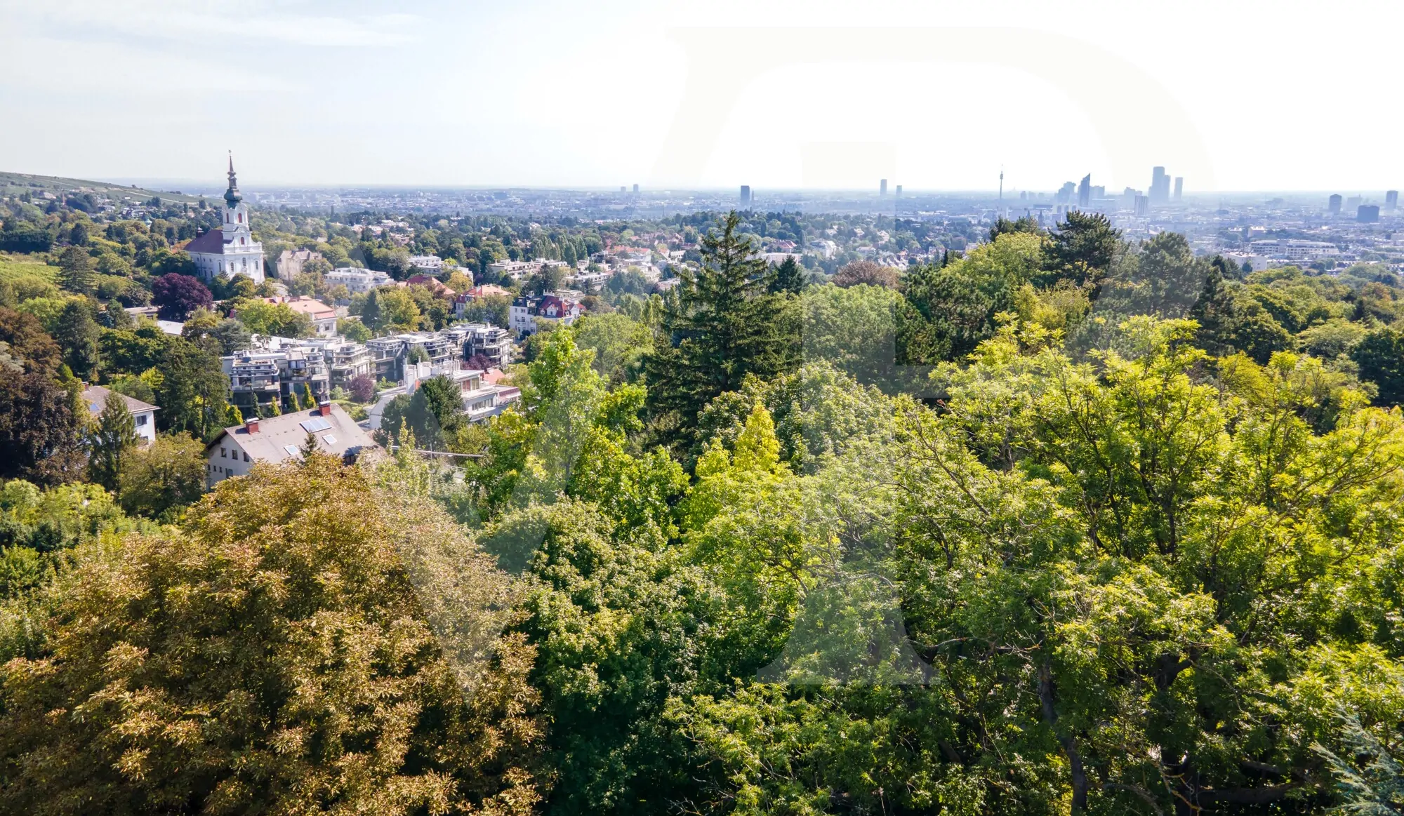 Villengrundstück mit Blick über Wien in Döblinger Bestlage für Visionäre