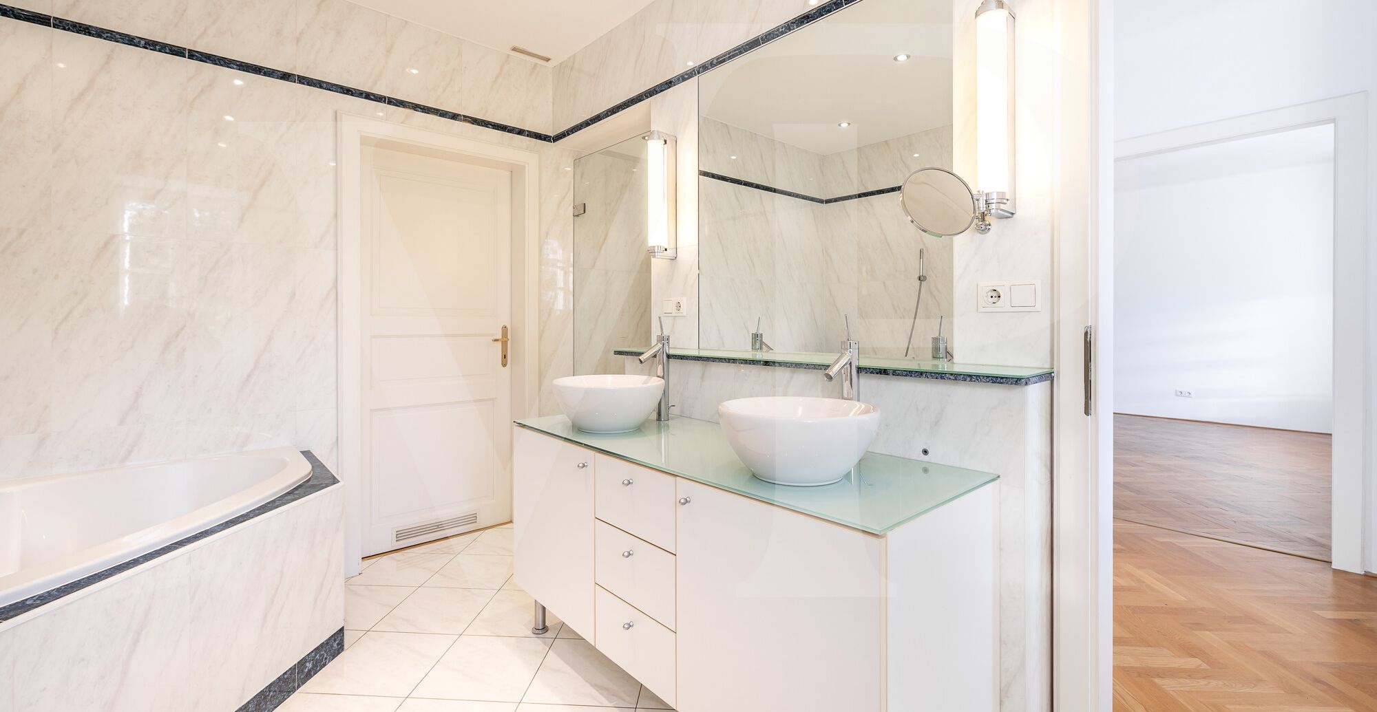 Exklusives lichtdurchflutetes Terrassen-Penthouse in Wien Döbling