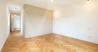 von_poll_real_estate_property_2025344100_image_14