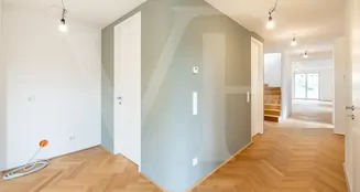 von_poll_real_estate_property_2025344100_image_8