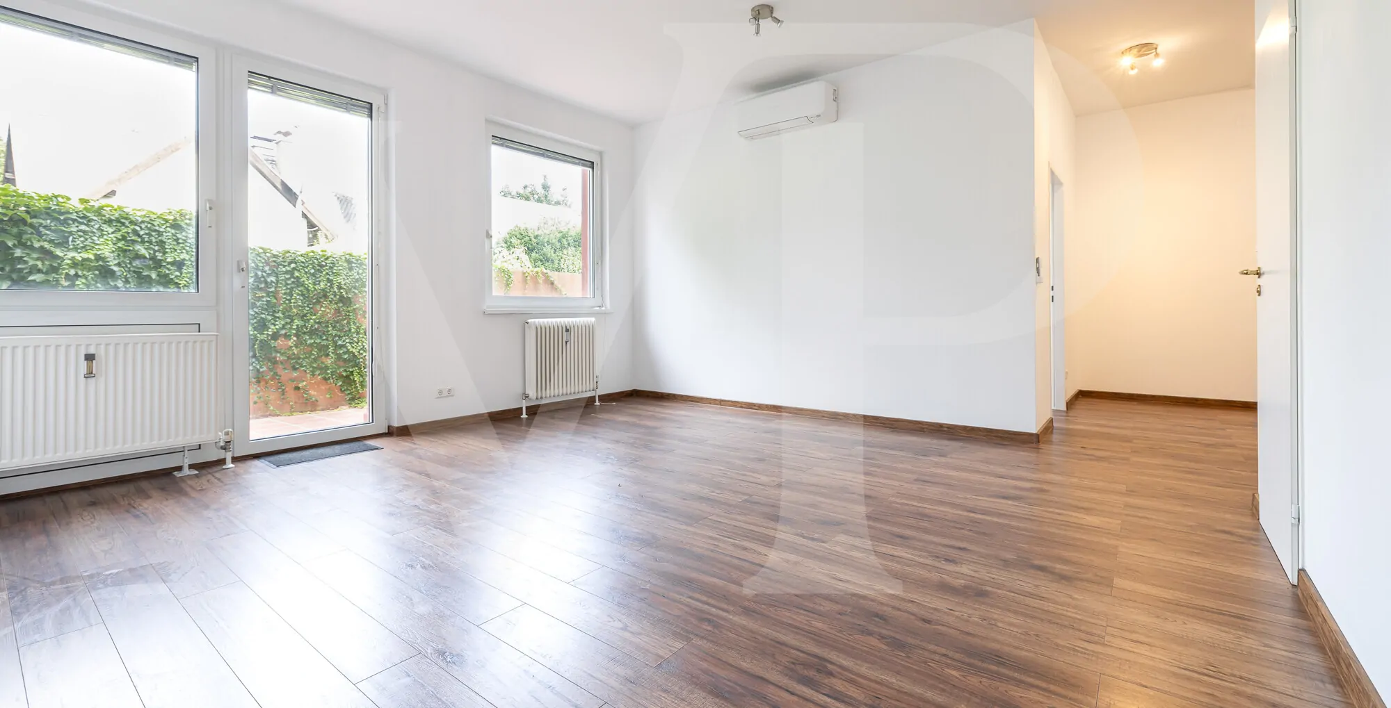 Lichtdurchflutetes Dachgeschoß mit Terrasse für stilvolles Wohnen