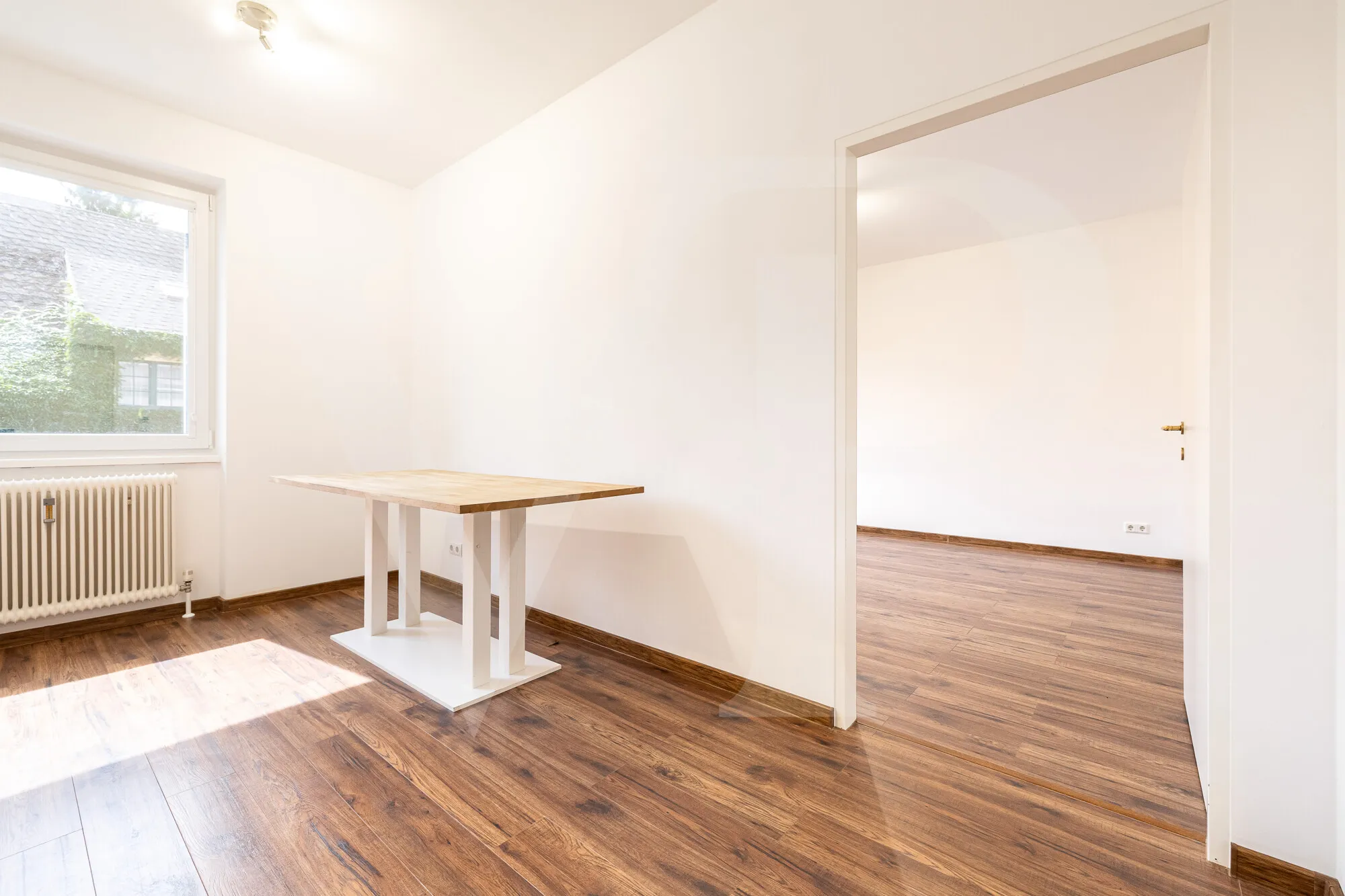 Lichtdurchflutetes Dachgeschoß mit Terrasse für stilvolles Wohnen