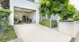 von_poll_real_estate_property_2025344102_image_10