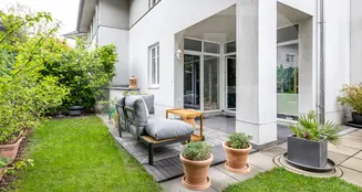 von_poll_real_estate_property_2025344102_image_12