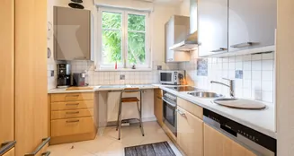 von_poll_real_estate_property_2025344102_image_5