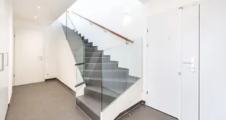 von_poll_real_estate_property_20253441061_image_8