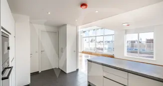 von_poll_real_estate_property_20253441061_image_5