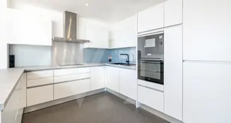 von_poll_real_estate_property_20253441061_image_4