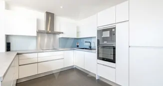 von_poll_real_estate_property_20253441061_image_4