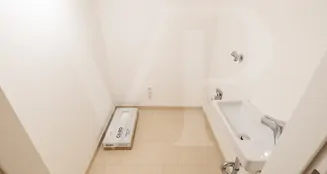 von_poll_real_estate_property_20253441035_image_15