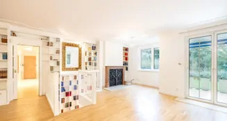 von_poll_real_estate_property_20253441035_image_0