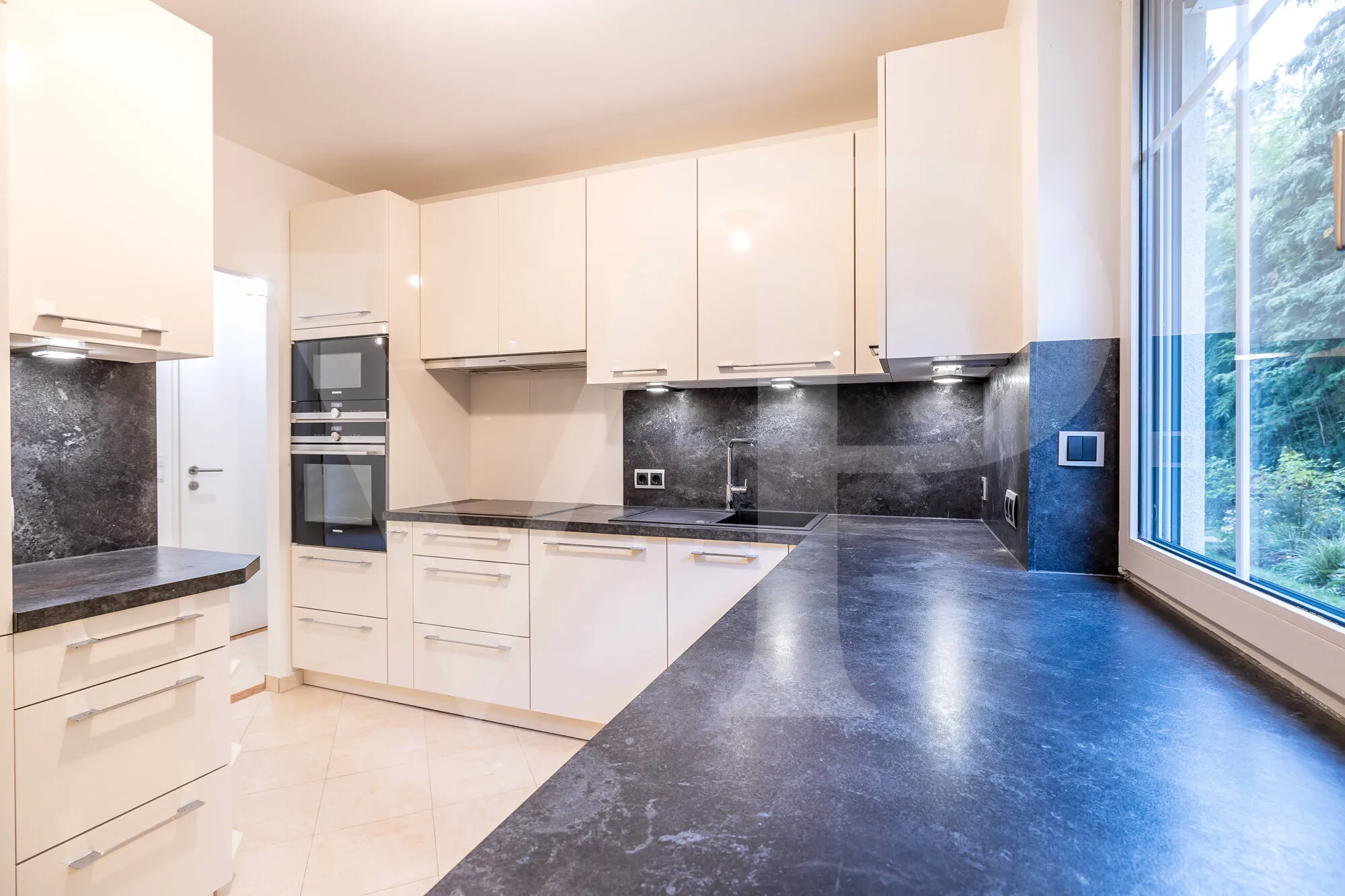 Exklusive Maisonette-Wohnung mit Garten nahe der Kaasgrabengasse - 1190 Wien