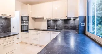 von_poll_real_estate_property_20253441035_image_8